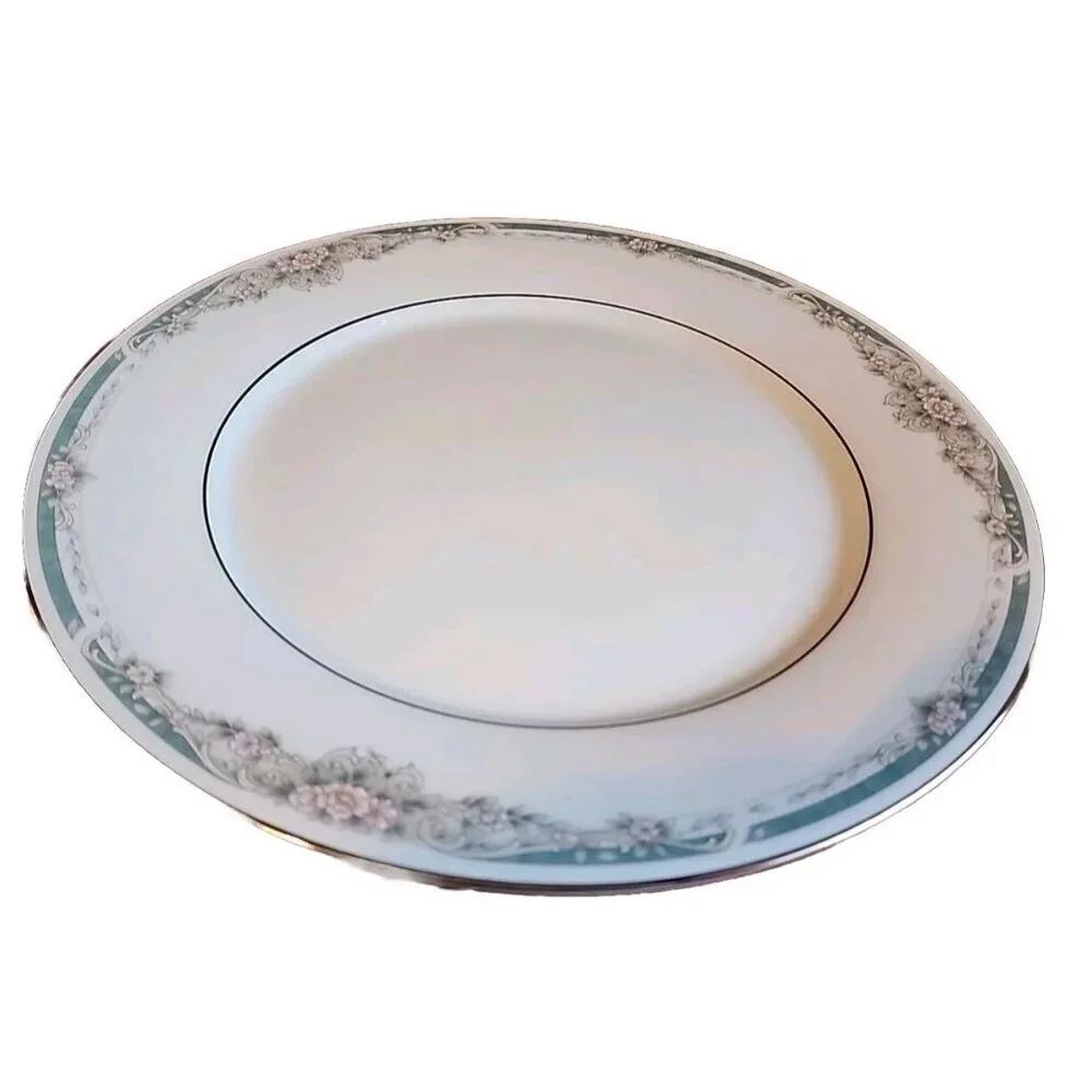 Noritake china ENHANCEMENT 4035 Legendary DINNER PLATE 10 1/2 EXCELENT L10